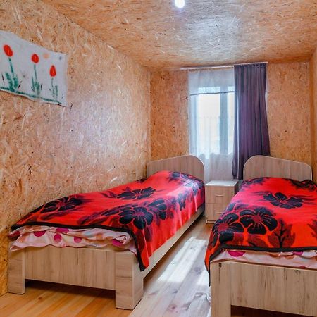Guesthouse Elisabeth Omalo 외부 사진