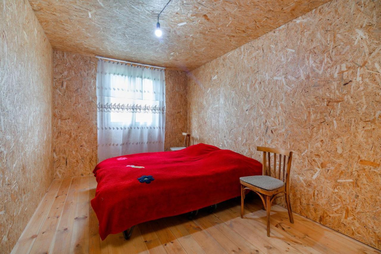 Guesthouse Elisabeth Omalo 외부 사진